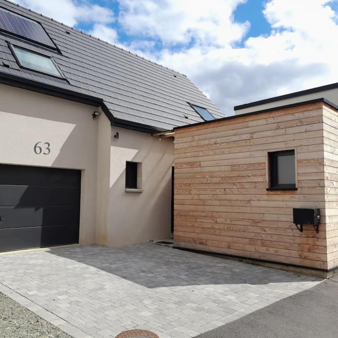 Joli Studio Avec Stationnement Gratuit Dans La Rue Lägenhet Le Mans Exteriör bild